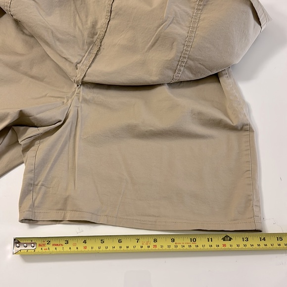 (16) White Stag beige skort - Picture 7 of 9